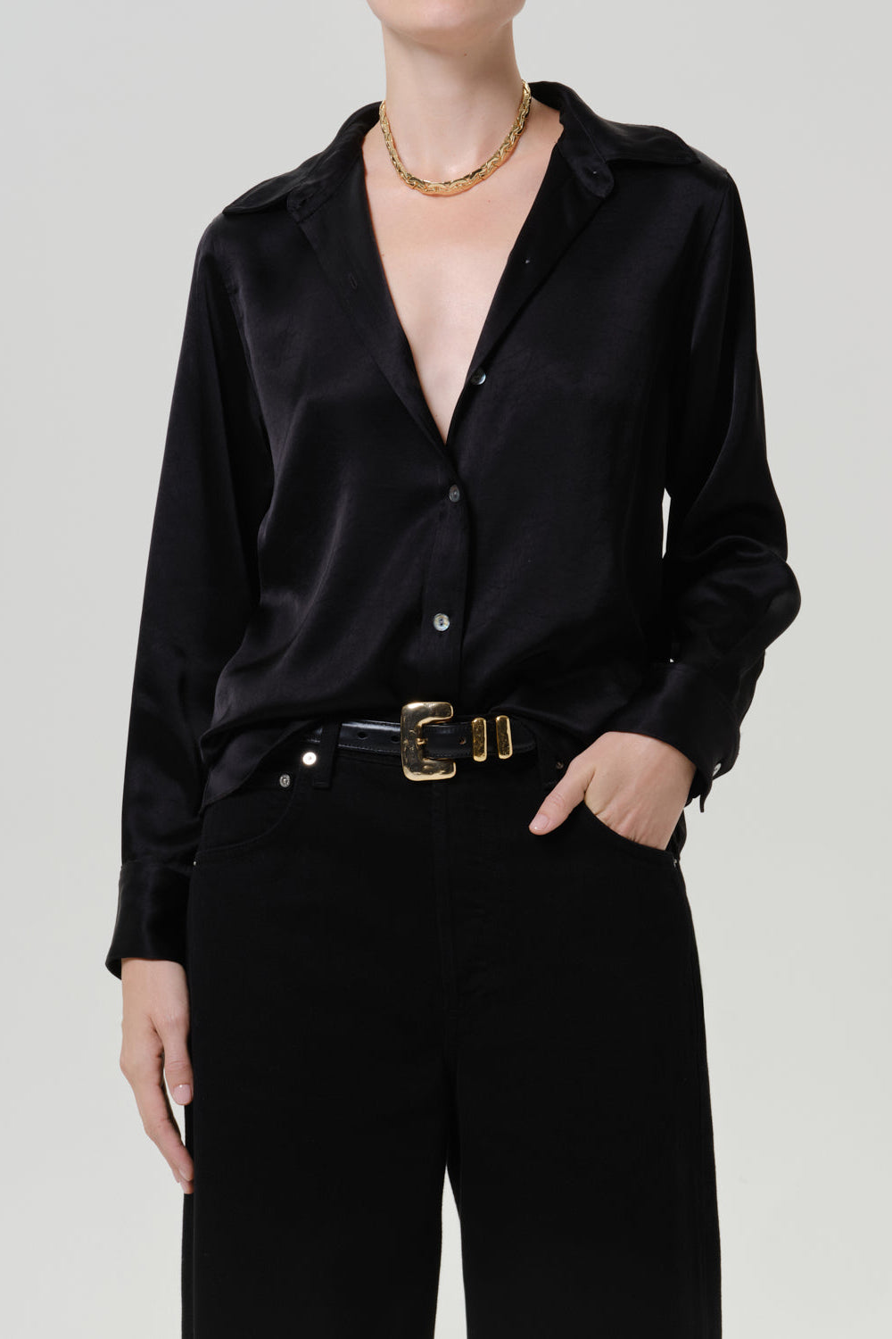 Tullah Shirt in Black - front