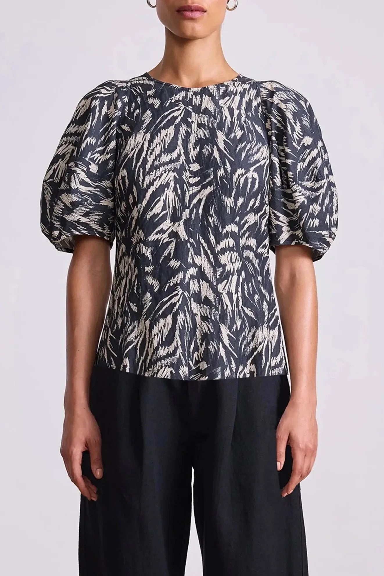 Lino Top - Abstract Animal Midnight