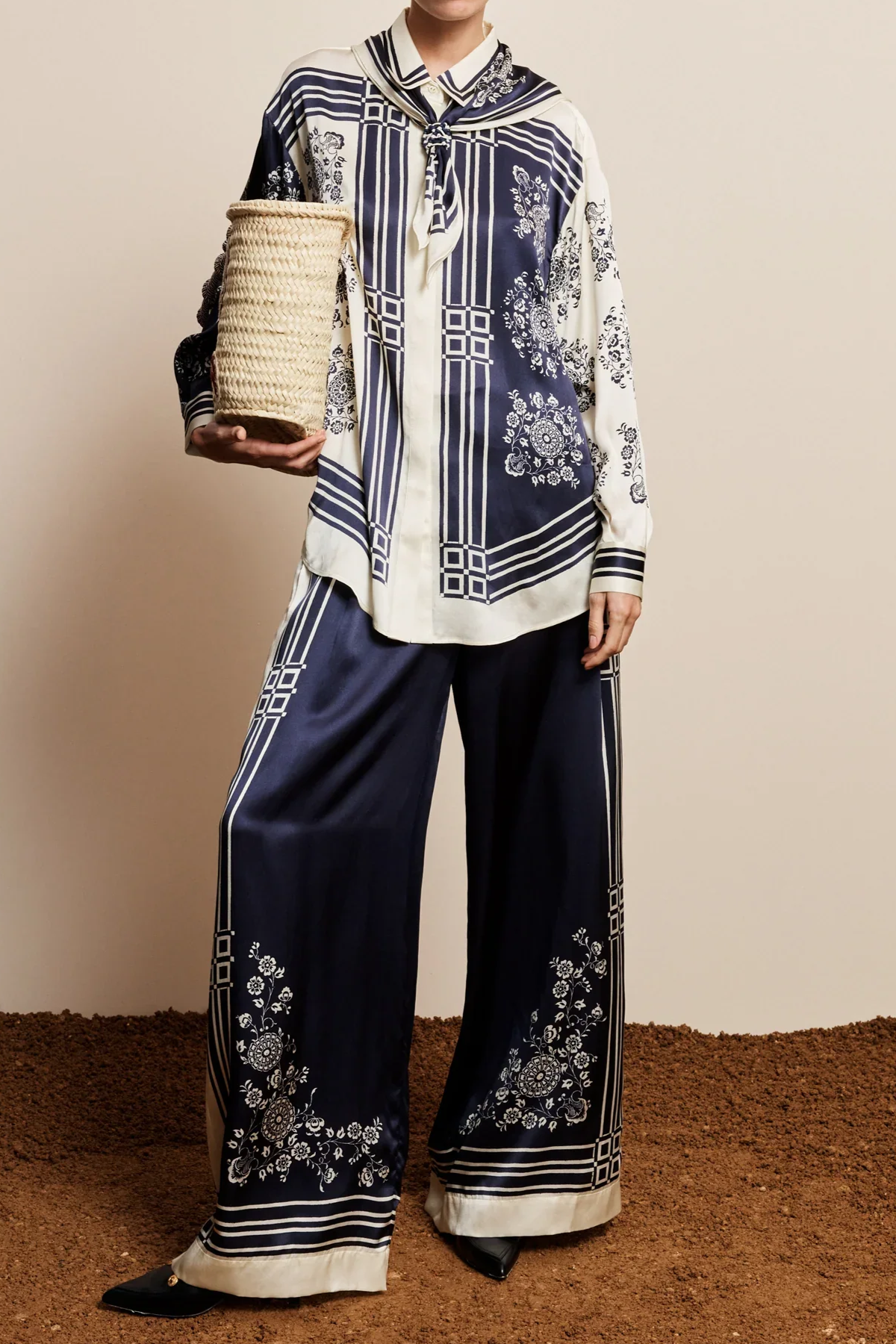 Banderra Silk Pant - Ink