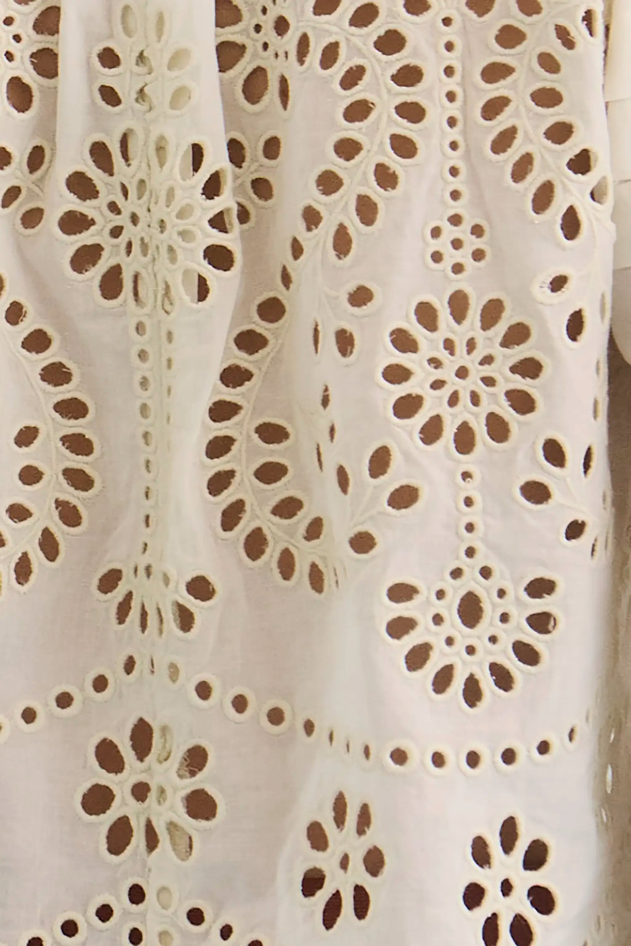 Jennifer Top - Ivory
