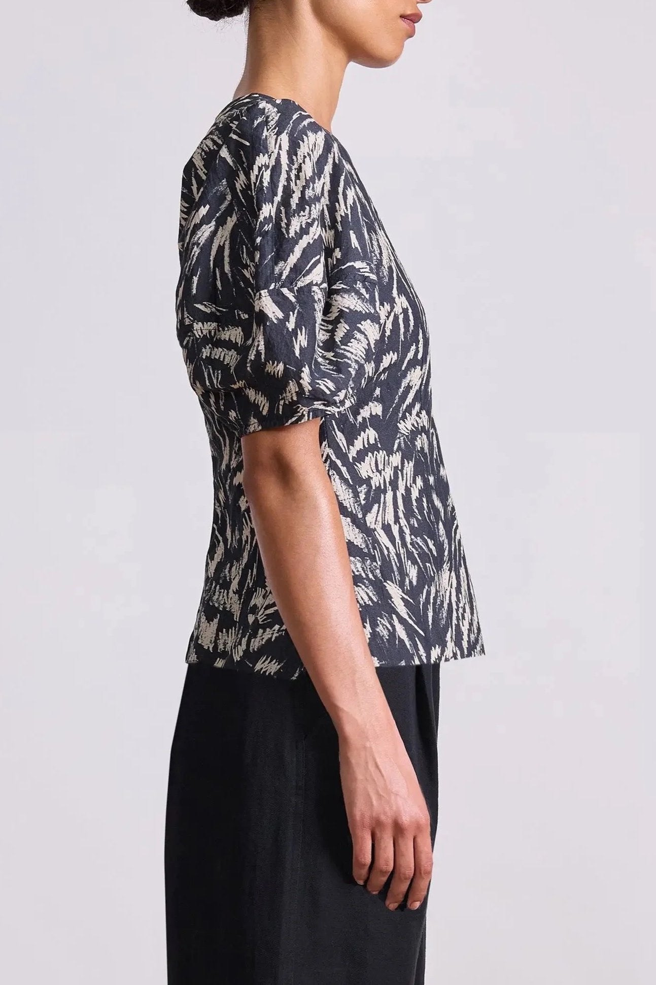 Lino Top - Abstract Animal Midnight